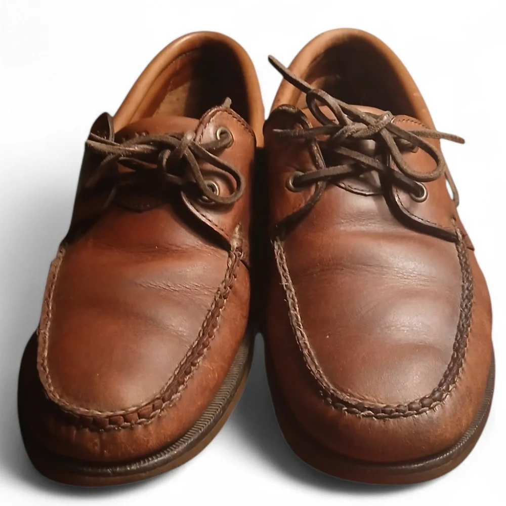 L.L. Bean Men's Size 10 Classic Brown Leather Boat Shoes